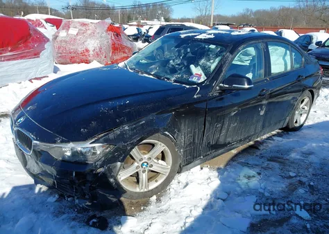 2015 BMW 328I xDrive z USA, uszkodzony, nr VIN WBA3B5C5XFF961316